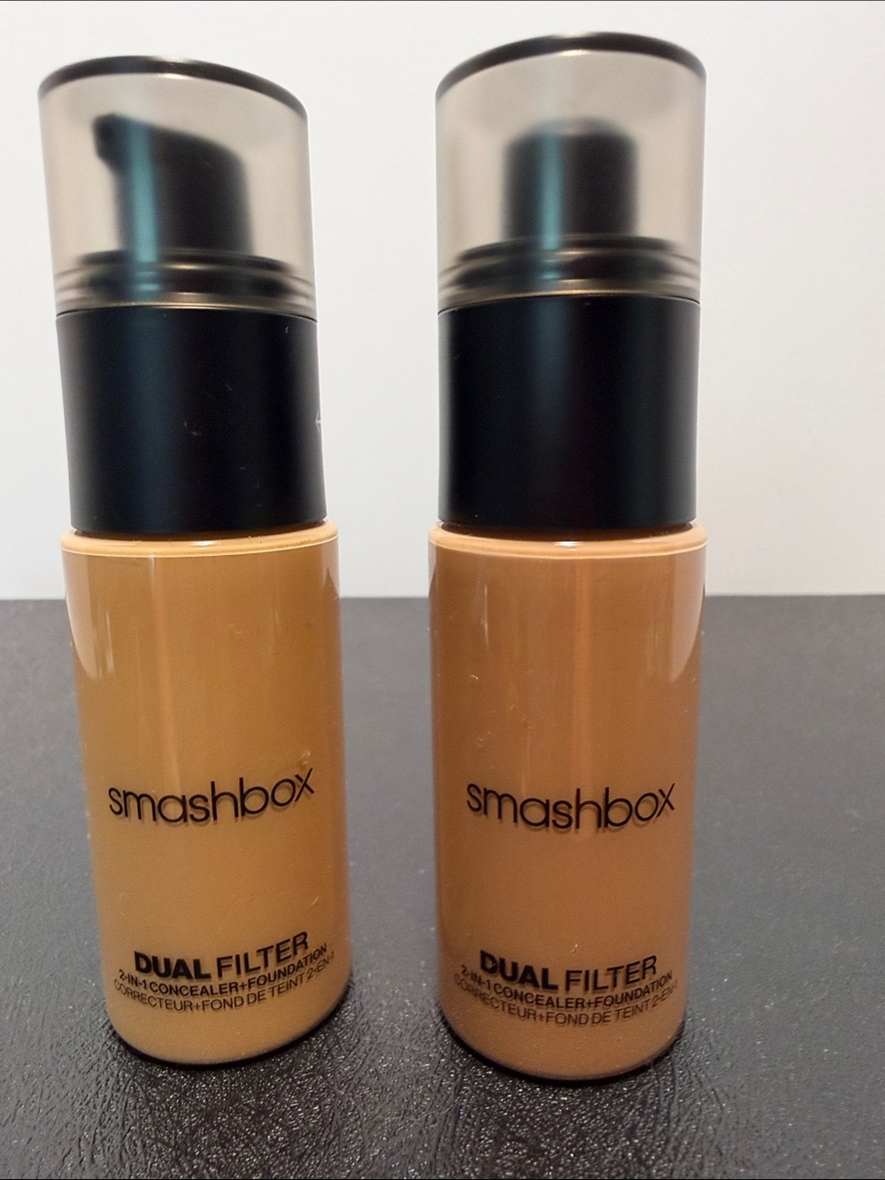 Smashbox Dual Filter 2-in-1 Concealer + Foundation — Shades light medium 13, 12